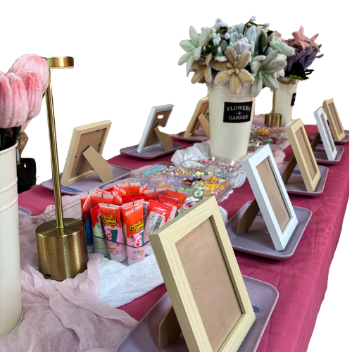 Seated Crafting: Decoden Activity